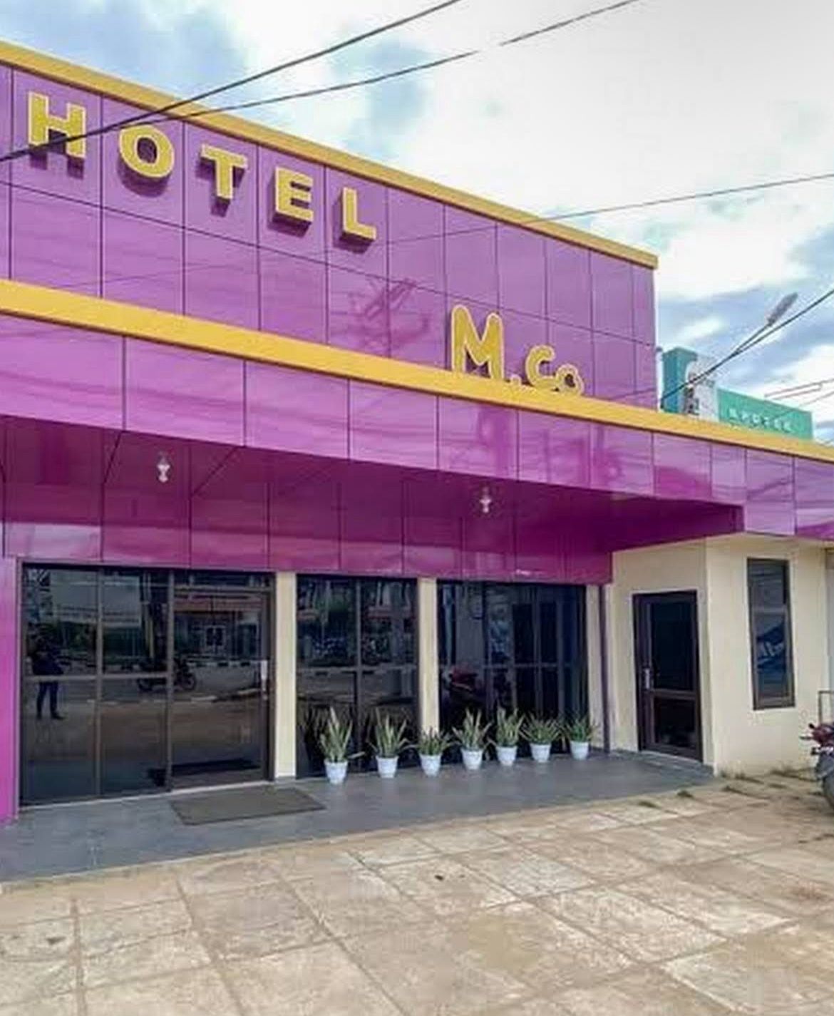 Galeri Hotel RedDorz